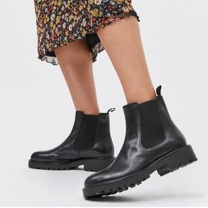 VAGABOND Kenova Lug Chelsea Boot, SIZE 41 EU SIZE 11 US    0376